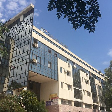 באר Rux De Luxe City Centre מראה חיצוני תמונה